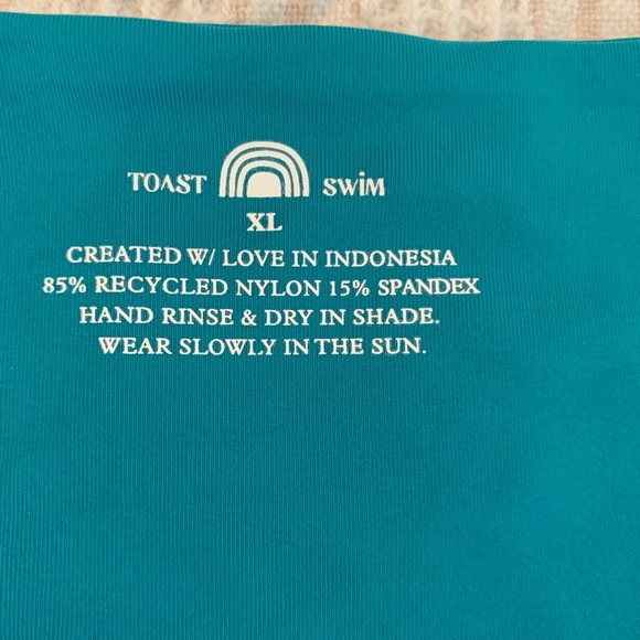 NWT Free People Toast Swim Signature
Apex bikini top & bottom Sz xl - Picture 9 of 13